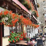 The Burgklause Boutique Linz am Rhein