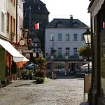Hotel The Burgklause Boutique Linz am Rhein