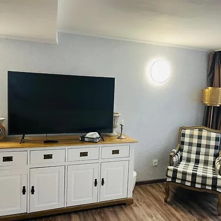 The Burgklause Boutique