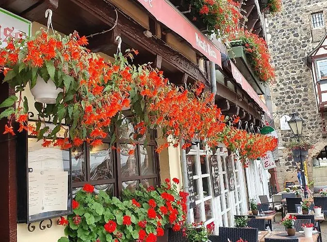 The Burgklause Boutique Linz am Rhein